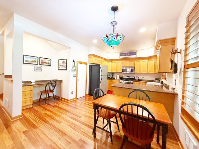 Property thumbnail image