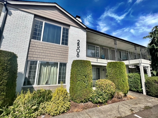 2510 Crystal Springs Rd W #4