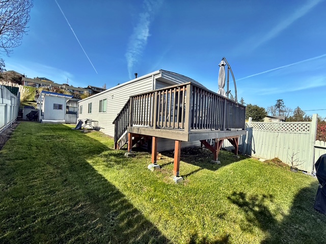 2466 3rd Avenue East