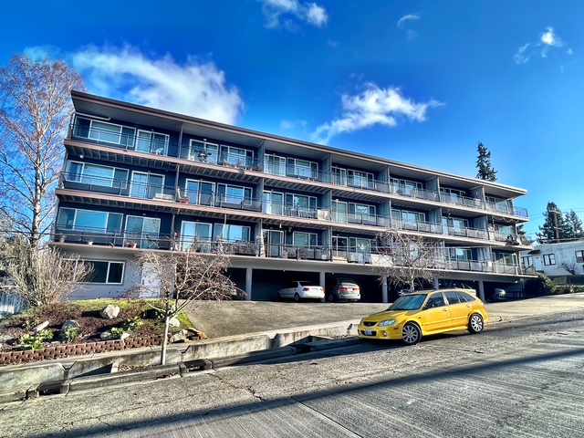 1104 Pacific Ave #103