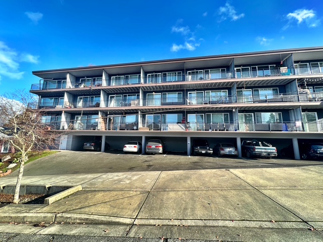 1104 Pacific Ave #206